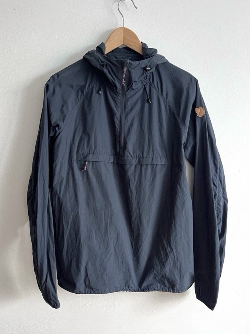 Fjallraven Women Navy Blue High Coast Lite Anorak Windbreaker Packable M